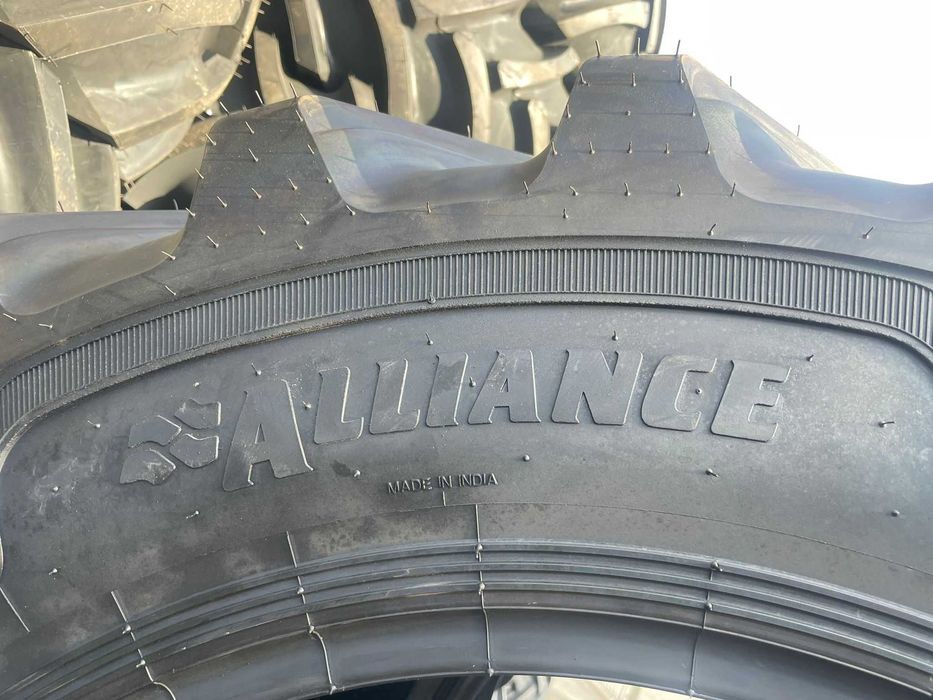OCAZIE 420/70r28 alliance roti fata tractor case fend  cauciucuri