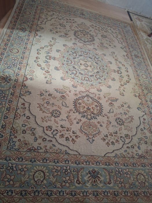 Кілем сатылады 250×350
