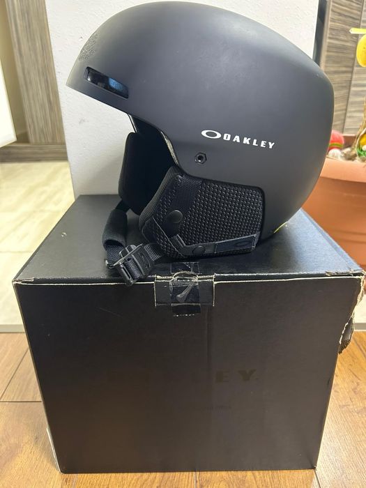 Casca Oakley Mod Pro 1