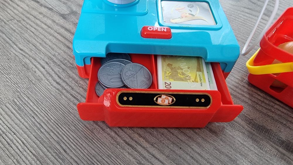 Детски играчки + подарък