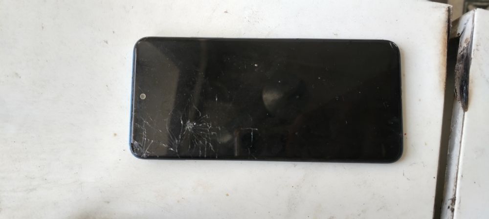 Редми 11. Бу. Экран