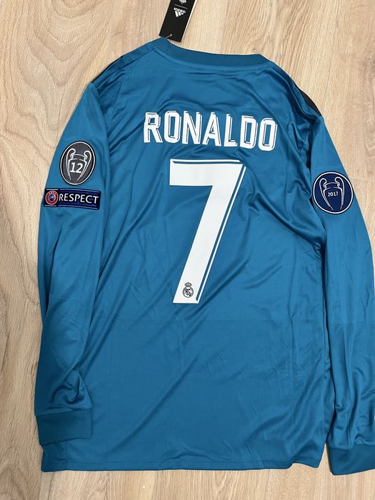 tricou de fotbal adidas real madrid maneca lunga ronaldo 7 marime M