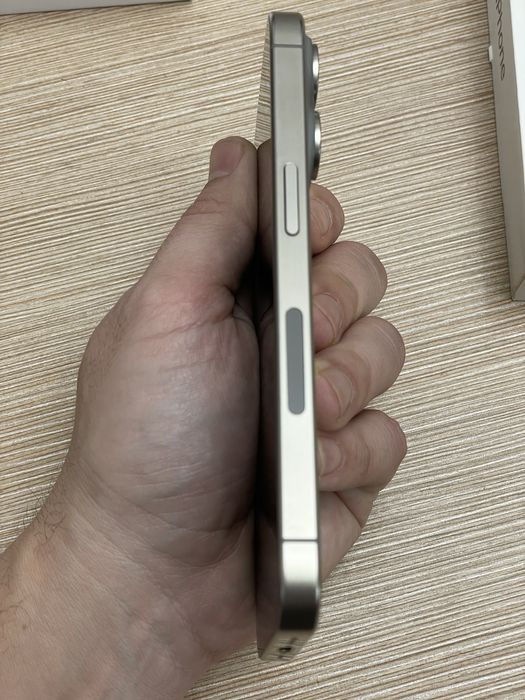 Iphone 15 Pro Natural Titanium ca nou