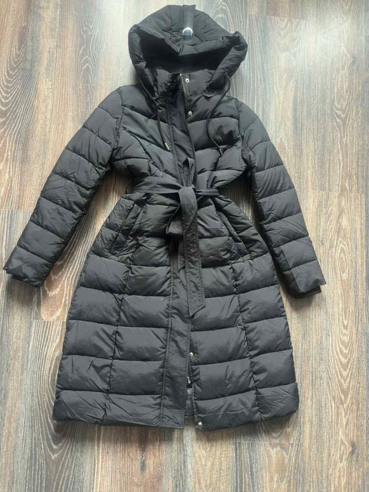 Geacă lunga, model actual de iarna