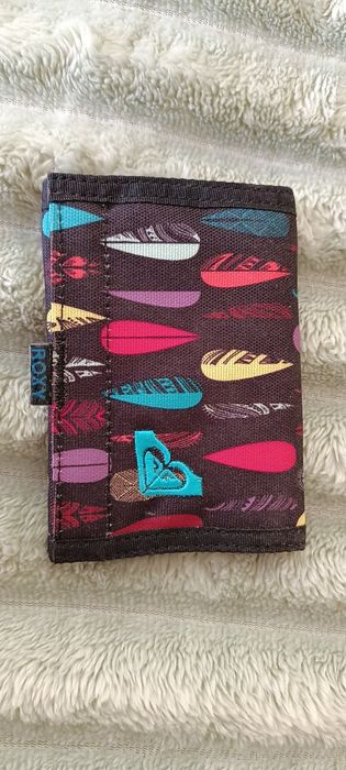 Ново портмоне ROXY