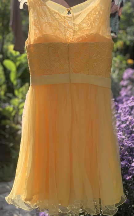 Rochie prințese aurie