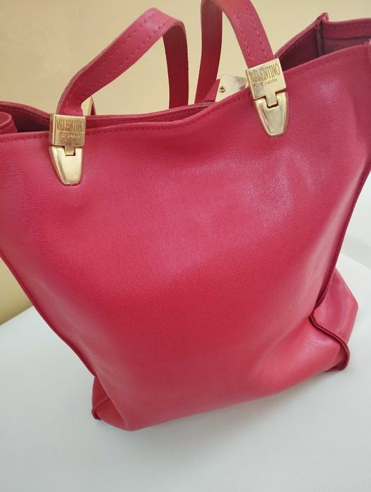 Poșetă din piele nouă  , lungime 35 cm , lățime 27 cm