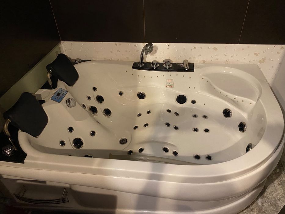 Cada Cu Hidromasaj SPA