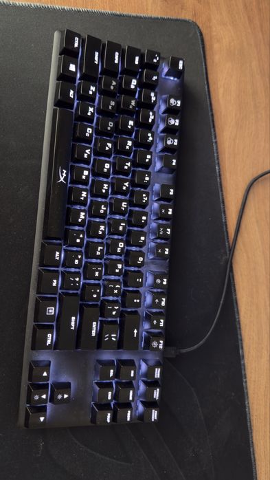клавиатура HyperX