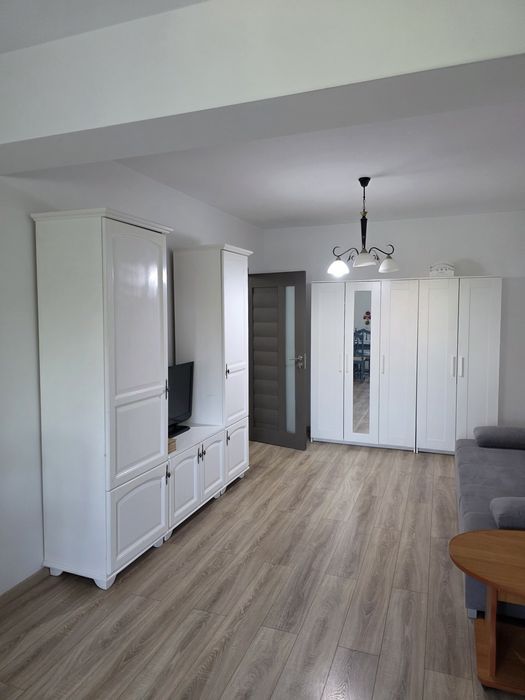 Închiriez apartament Tătărași bloc nou