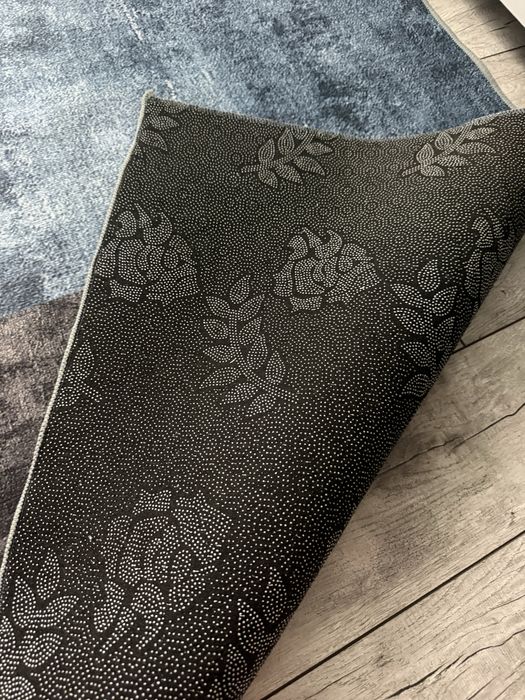 Продам ковер 200/300