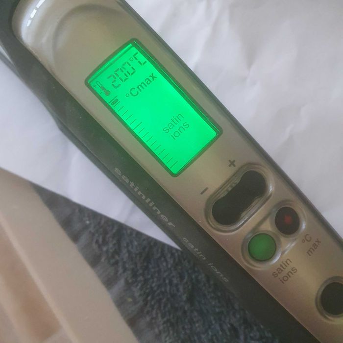 Продавам ел. маша за коса Philips