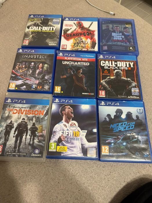 Vand Ps4//1TB//Stare foarte bună