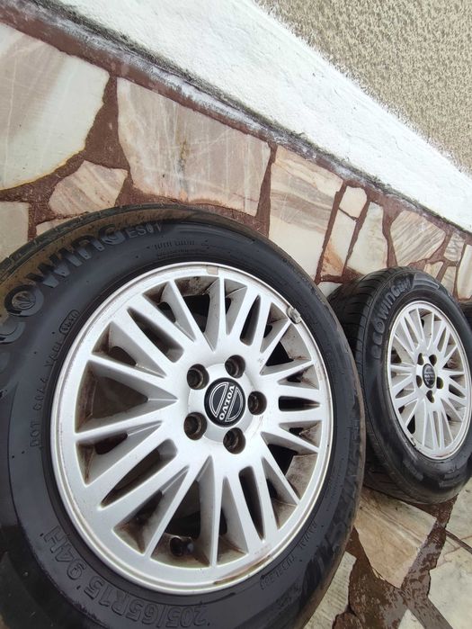 Vând roți!  205/65/R15