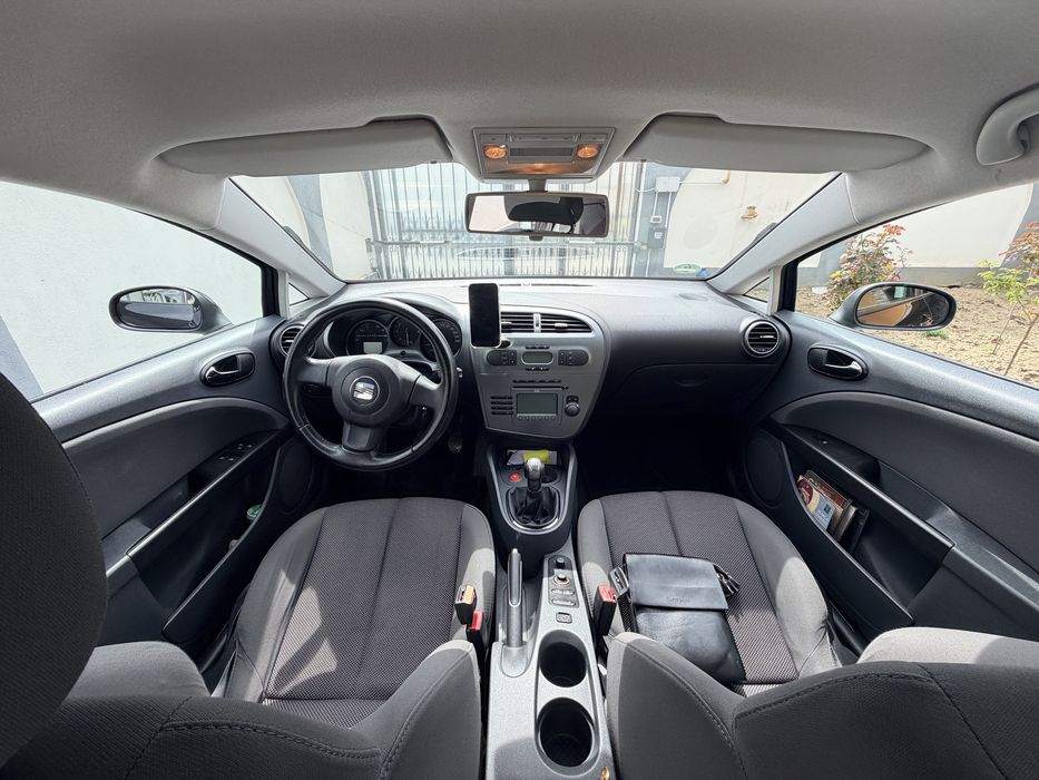 Seat Leon 2.0 TDI – Distribuție nouă, întreținut, proprietar