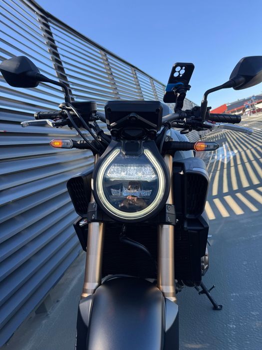 Honda CB 650r E-clutch 2024