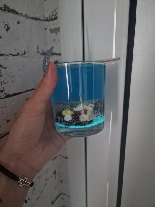 Ръчно изработени ароматни свещи.