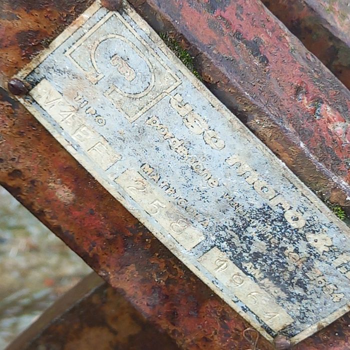 De vânzare plug și scarificator