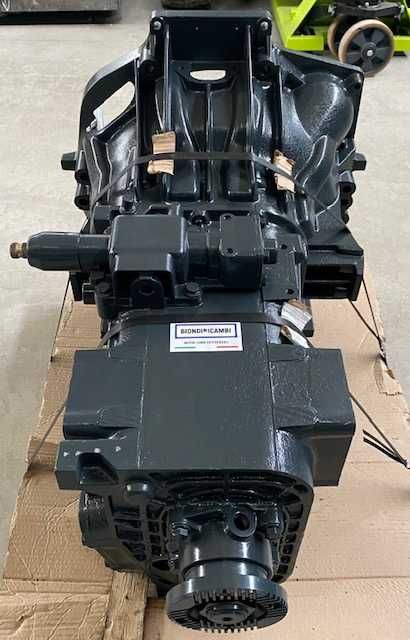 Cutie de viteze Iveco 8869373 - Piese pentru Camioane Iveco
