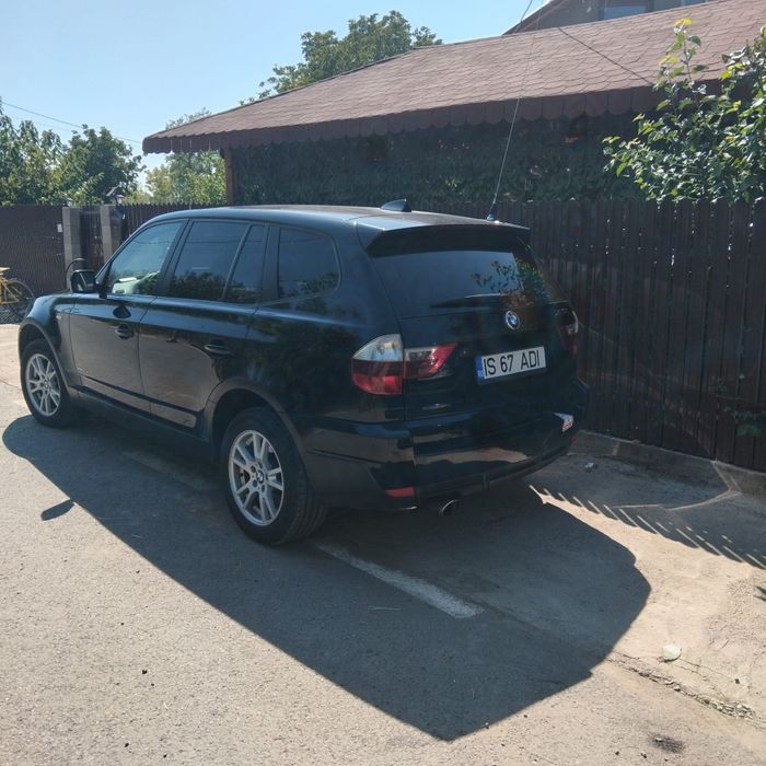 Vând BMW X3 an 2009 motor 2.0 .177 cp