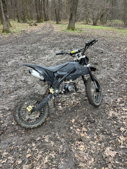 Vand schimb mai multe detalii in privat