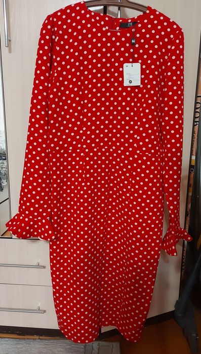 Продам платье 44 размер