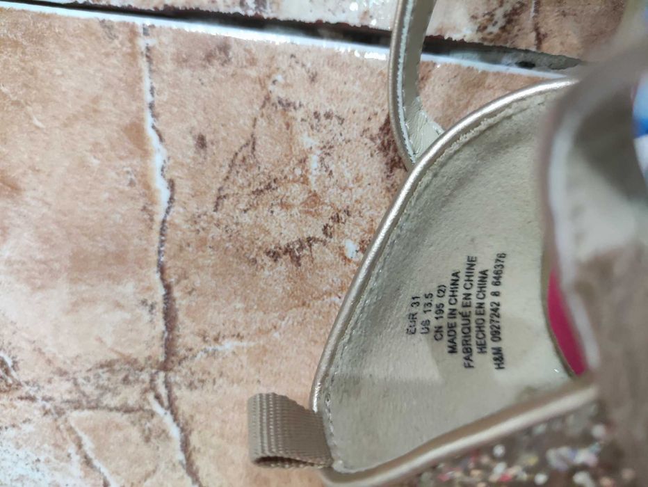 Pantofi prințesă aurii H&M, mărimea 31