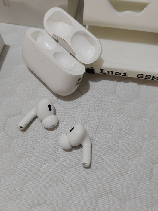AirPods PRO 2 (Căști Apple) Originale Apple Data de Producție 07/2025 (Ofertă Preț) Full Box