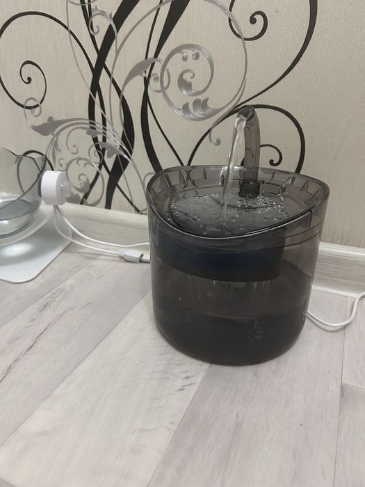 Поилка для кошек