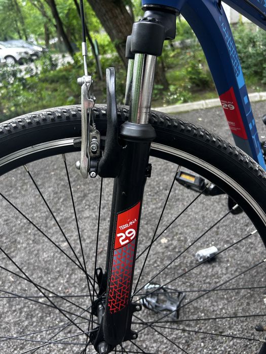 Bicicletă DHS Terrana 29" (2923) – Accesorii incluse, revizie recentă