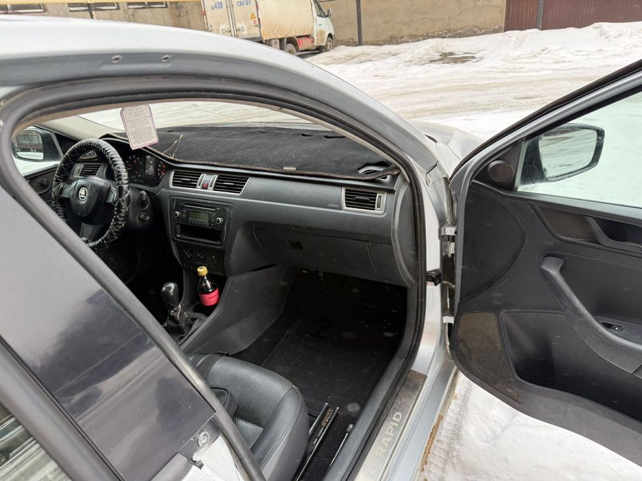 Сдается шкода рапид 2014 под такси