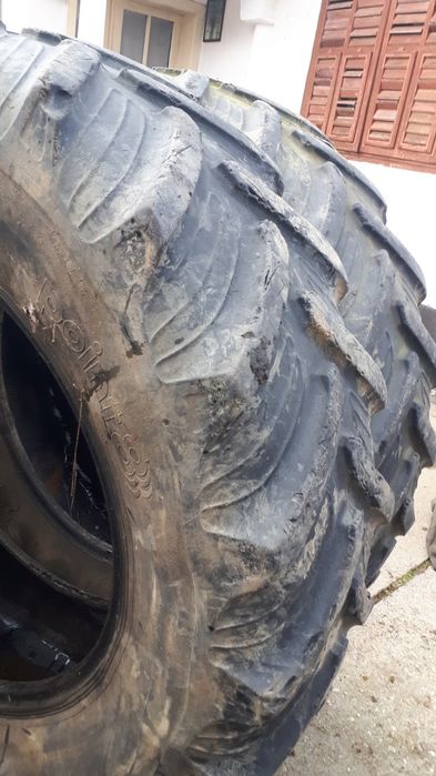 Anvelope tractor 18,4R38 uzura 50%