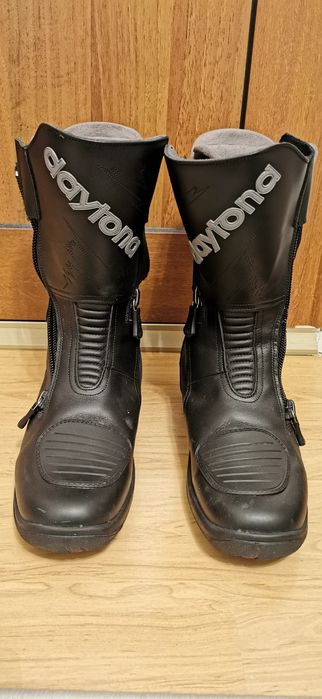 DAYTONA Road Star GTX 43 номер