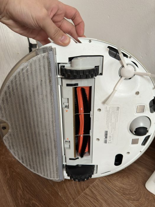 Продам робот пылесос Xiaomi Mi