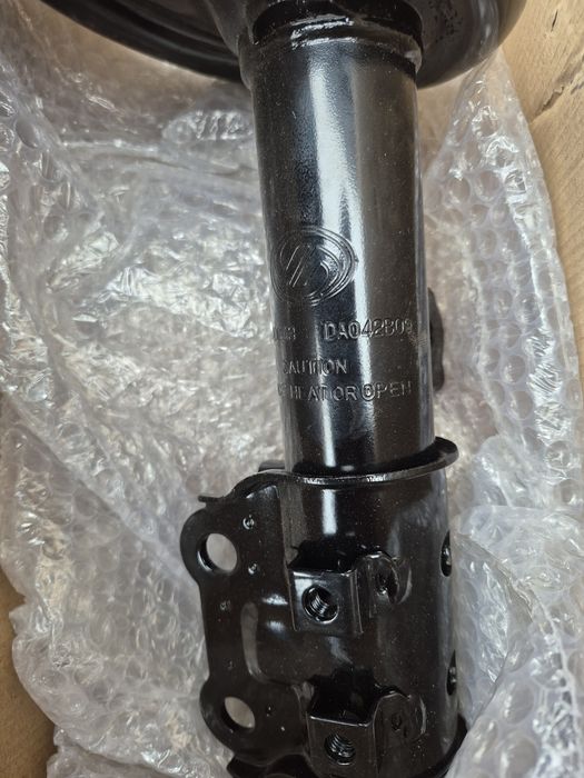 Стойки перед Kia cerato