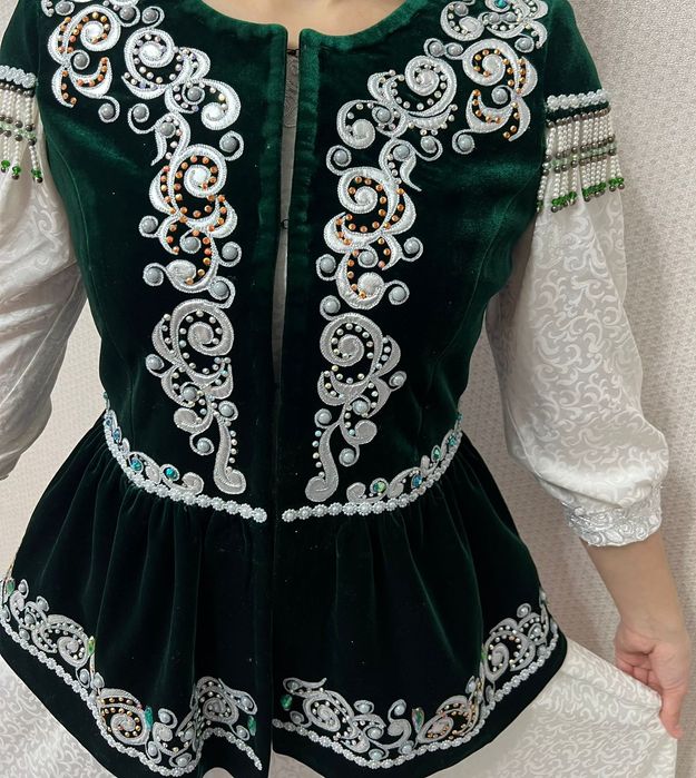 Продам национальные платья, кажекей