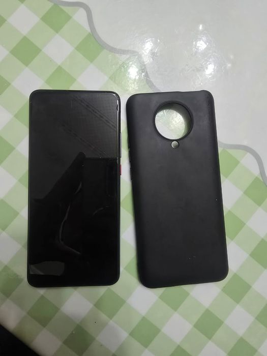Телефон POCO F2 PRO