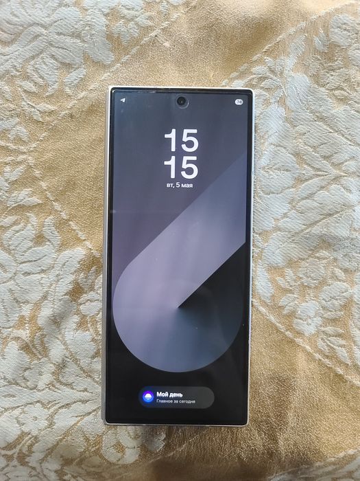 Samsung galaxy z fold 6