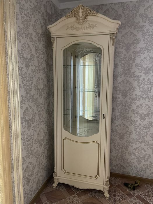 Комод и 2 тумбы набор