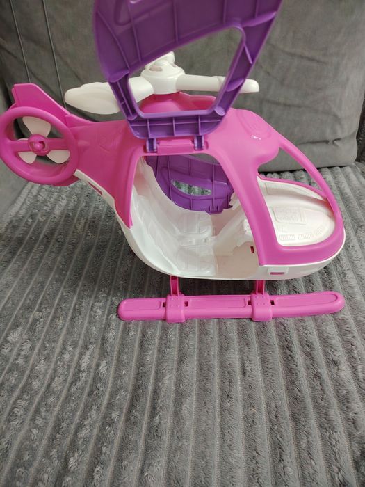 вертолёт и машина для барби