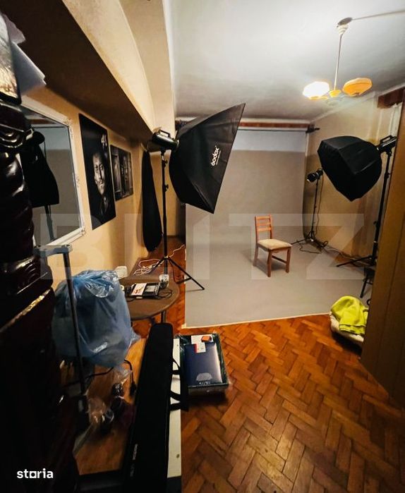 Apartament 2 camere, 74 mp, renovabil, zona Ultracentral