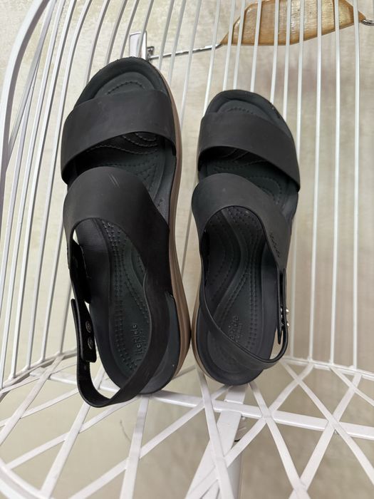 Crocs brooklyn wedge гумени сандали 41 42