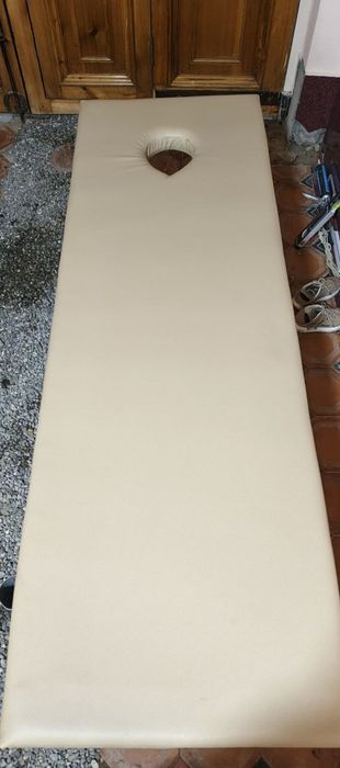 Массажный стол кушетка.