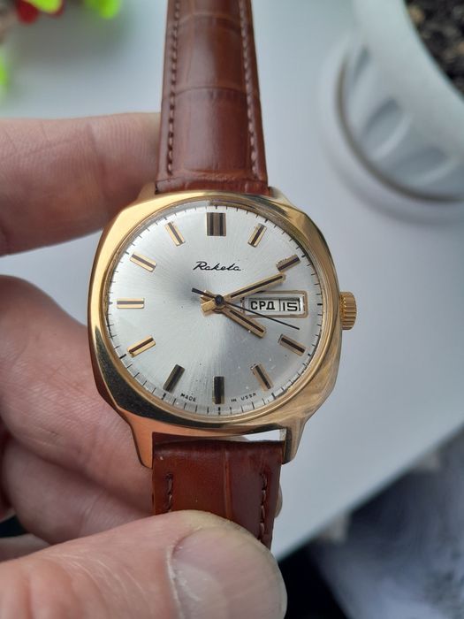 Продам часы СССР