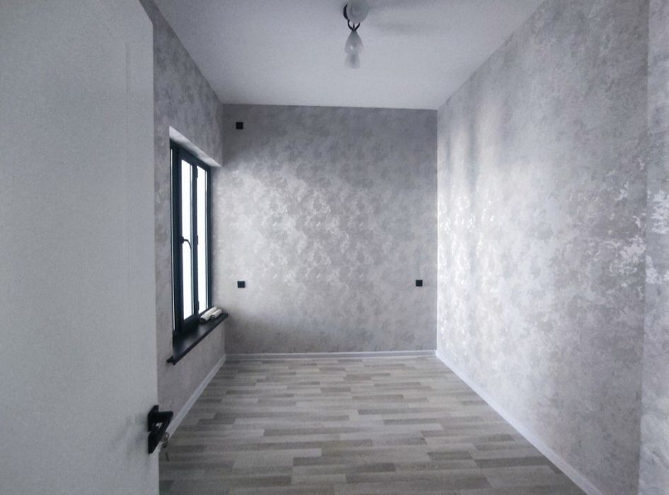 Uy sotiladi 2 sotix 4 xona+xol+padval