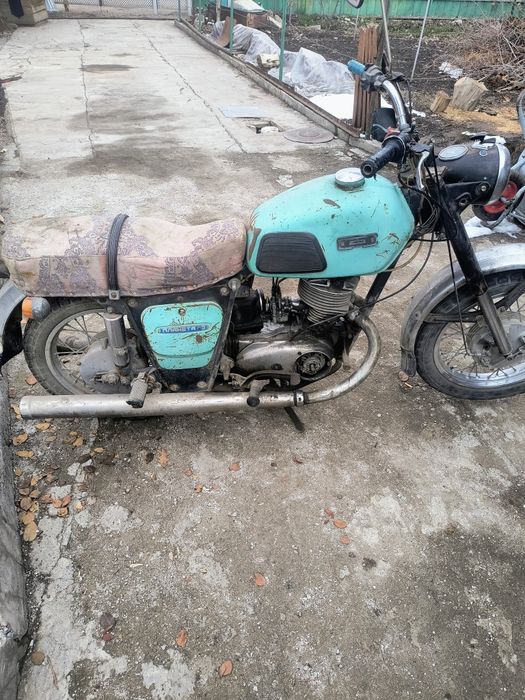 Продам Иж планета 3