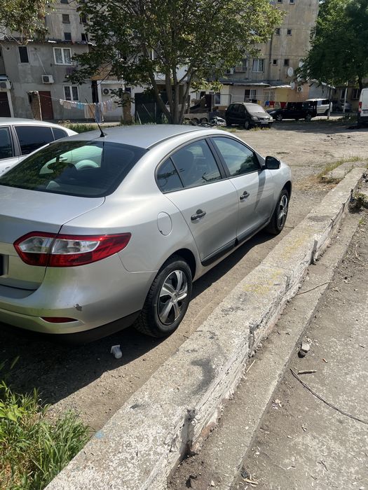 RENAULT Fluence 2011 — imagine 3