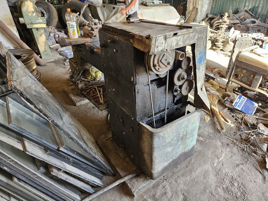 Токарный станок _