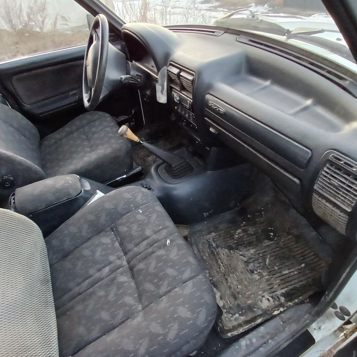 Продам запчасти Волга 3110