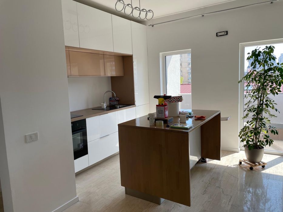 Apartament 3 camere+birou,2 bai, mobilat/utilat premium, persoana fizica,dna Ghica, bloc boutique